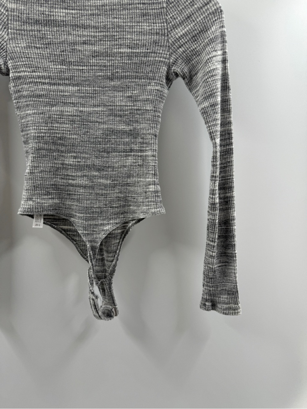 Free People Intimately Gray Ribbed Long Sleeve Bodysuit Women's Small - Picture 8 of 8